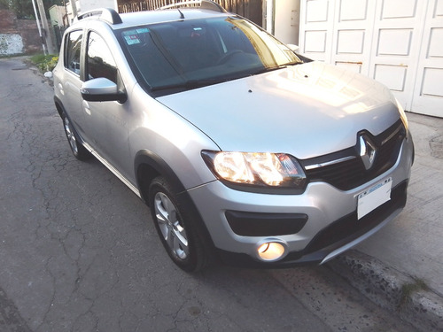 Renault Sandero Stepway privilege navegador 1.6 titular