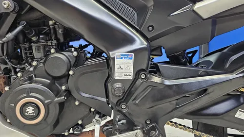 Dominar 400 Bajaj