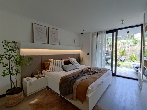 Towhouse Con Patio Y Azotea En Venta 3 Dorm. En Las Condes