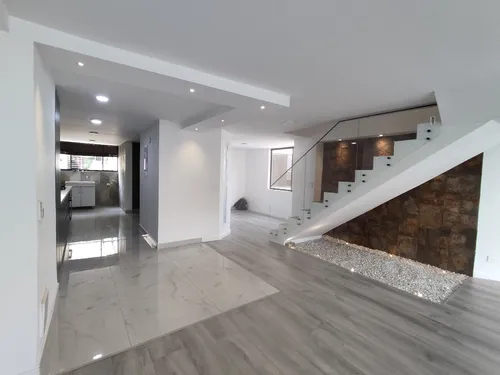 Apartamento En Venta En Centenario. Cod V11567