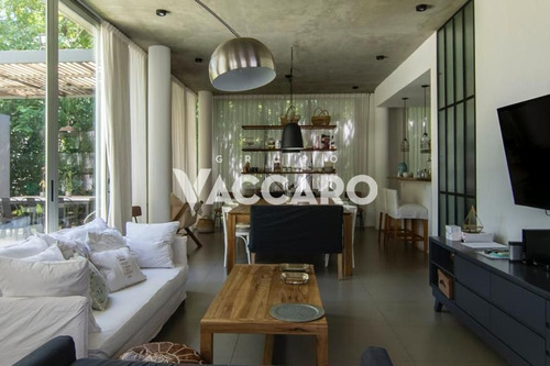 Imagen 10 de 13 de Casa En Venta En Parque Leloir En Condominio