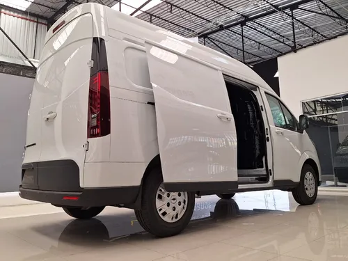 Chevrolet Express 2025