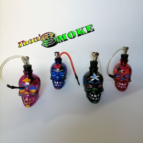 Imagen 1 de 2 de Bong De Vidrio En Forma De Calavera