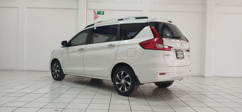 Excelente Camioneta De 3 Filas Para 7 Pasajeros