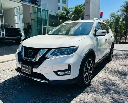 Nissan X-Trail 2.5 Exclusive HEV 2 Filas Cvt