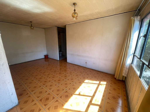 Vendo Amplio 3 Dor+1 Baño Con Estacionamiento (108620)