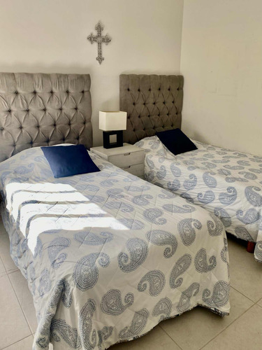 Recámara Con 2 Camas Individuales Con Baño