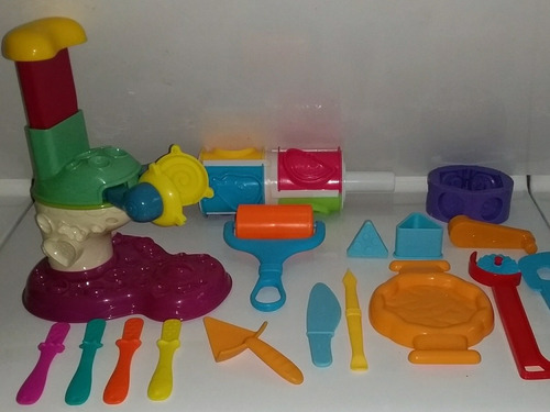 Imagen 3 de 6 de Set De Cocina Para Masa Flexible | Plastidedos |