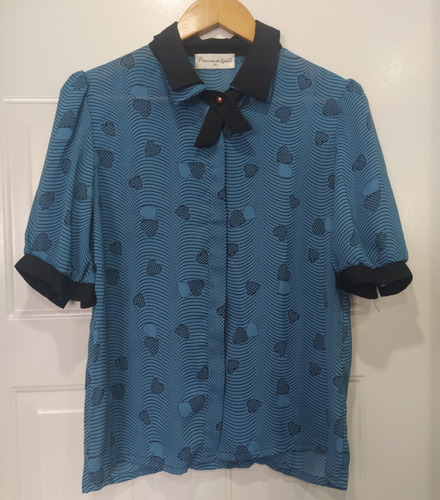 Camisa Blusa De Dama Azul Con Diseño Talla M, Usada