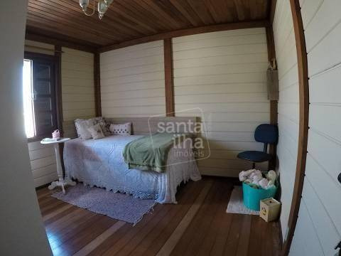Casa Com 3 Dormitórios À Venda - Campeche - Florianópolis/sc - Ca2773