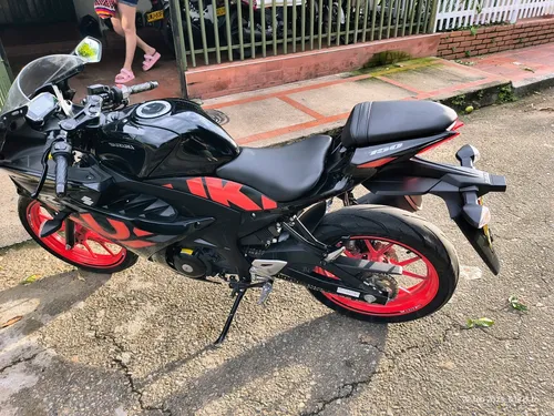 Gsx R 150 Perfecto Estado Comprada 10 De Mayo 2024