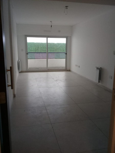 Departamento Semipiso A Estrenar En Venta De 3 Ambientesen Recoleta De Gran Categoría Oportunidad
