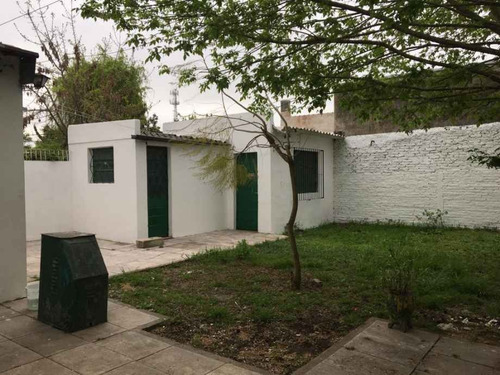 Imagen 9 de 9 de Casa En Venta En Castelar Sur