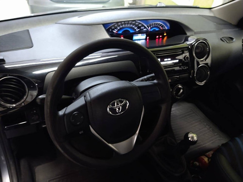 Toyota Etios 1.5 Xs 16v Flex 4p Manual
