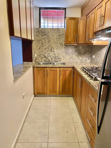 Apartamento En Venta, La Julia 