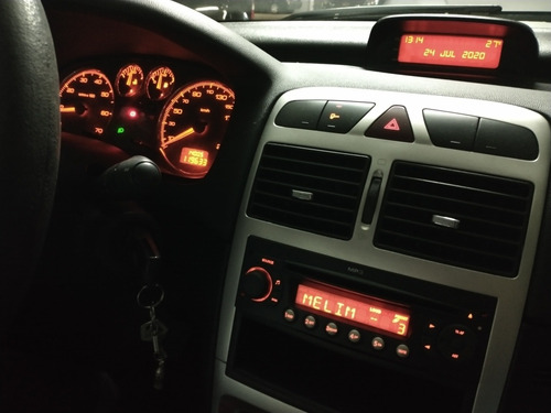 Peugeot 307 Sedan 2009 1.6 Presence Flex 4p