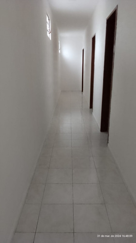 Sítio Com Casa De 3 Quartos No Eusébio 830m²