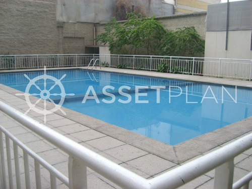 Edificio Av. Portugal (1 Bod.) Vista Poniente Piso 8
