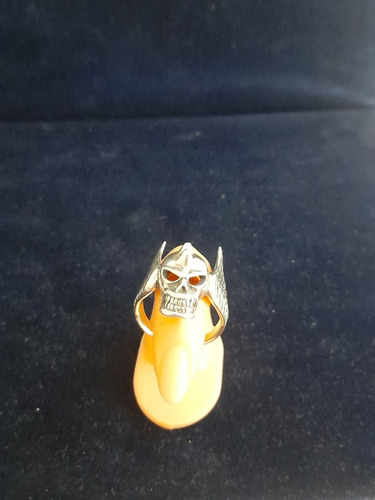 Anillo Calavera Con Alas De Plata