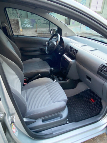 Imagen 10 de 15 de Volkswagen Suran Highline Full - 85900 Kms - 1º Dueño