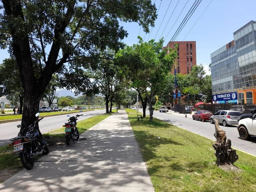 Imagen 17 de 17 de Venta Local Comercial Cc Free Market Alto Tráfico Seguridad En Tu Inversión Freemarket, Sector La Granja, Naguanagua, Estado Carabobo
