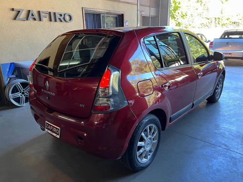 Imagen 6 de 14 de Renault Sandero 2015 1.6 Privilege Nav 105cv