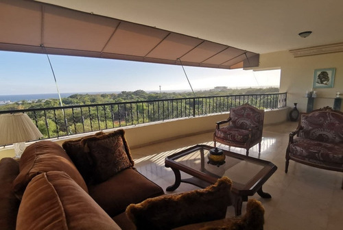 Imagen 3 de 10 de Penthouse Con La Mejor Vista Al Mar En Avenida Anacaona Distrito Nacional Capital Dominicana