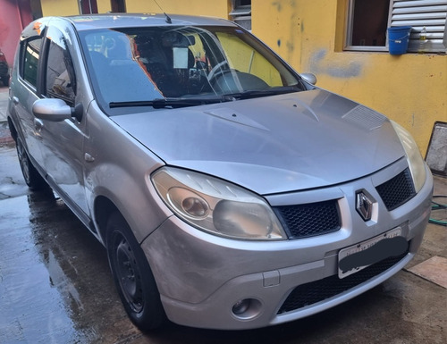 Renault Sandero 1.6 Privilège Hi-torque 5p