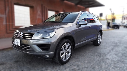 Volkswagen Touareg 3.0 V6 Tdi At