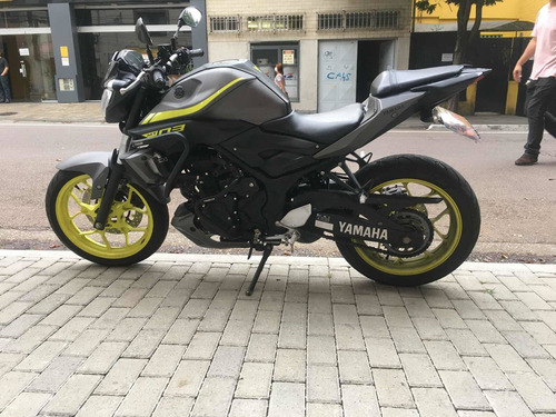 Imagem 3 de 19 de Yamaha Mt03