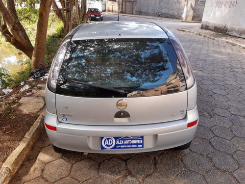 Imagem 5 de 8 de Corsa