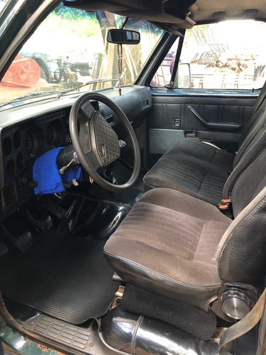 Chevrolet D-20 4p