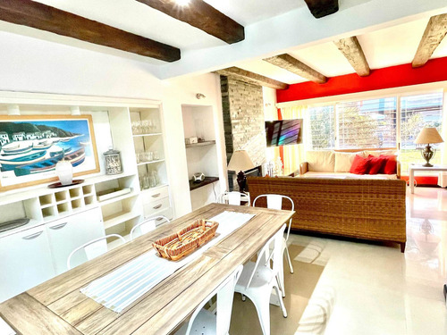 Imagen 5 de 16 de Playa Mansa Parada 11. Casa Impecable, Cómoda Y Segura. A Media Cuadra De La Rambla. Consulte Disponibilidad