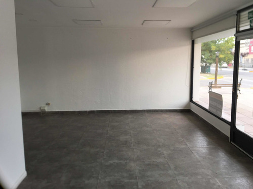 Alquiler Local En Tapalque