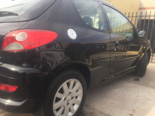 Imagen 14 de 17 de Peugeot 207 2012 1.6 Feline 106cv
