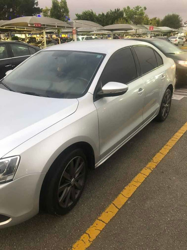 Volkswagen Jetta 2012 2.0 Comfortline Flex 4p Automática