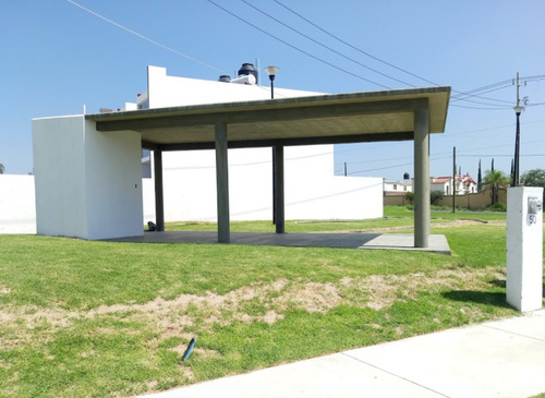Vendo Casa En Fracc. Terrasolare, Tonala Junto Plaza Fuente San Gaspar