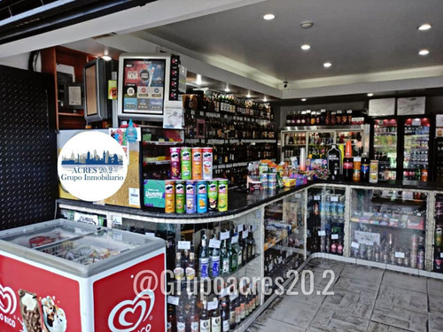 Vende Negocio De Licores (licoreria) Ubicado En San Antonio De Los Altos A Orilla De Calle Zona Muy Transitada. Rz