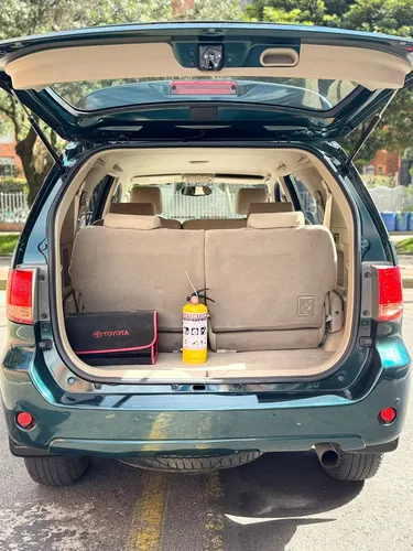 Toyota Fortuner 4.0 Sr5