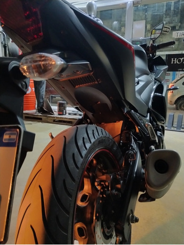 Yamaha R3