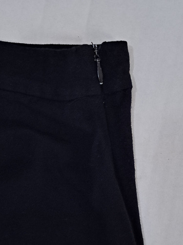 Falda Negra Forever 21 M Estilo V (Usado)