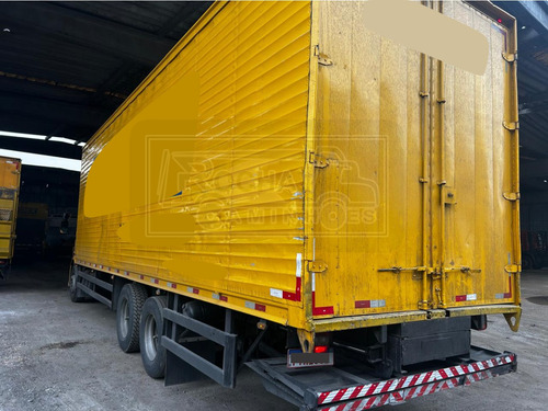 Volvo Vm 270 6x2 Com Baú Ano 2016