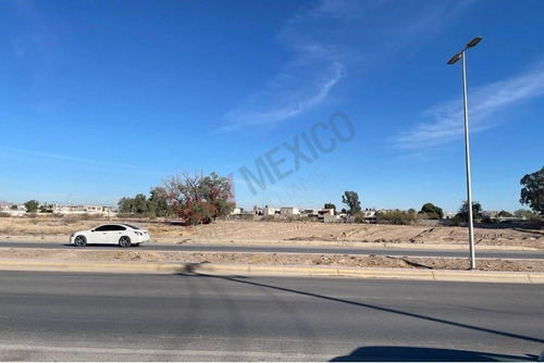 Terreno Comercial Con Excelente Ubicacion Sobre El Area Con Mayor Crecimiento De La Laguna.entre ...