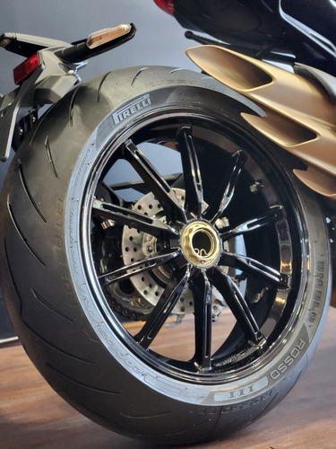Imagen 8 de 25 de Moto Mv Agusta Dragster 800 Rosso Rojo Mate