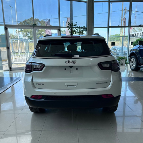 Imagen 3 de 16 de Jeep Compass