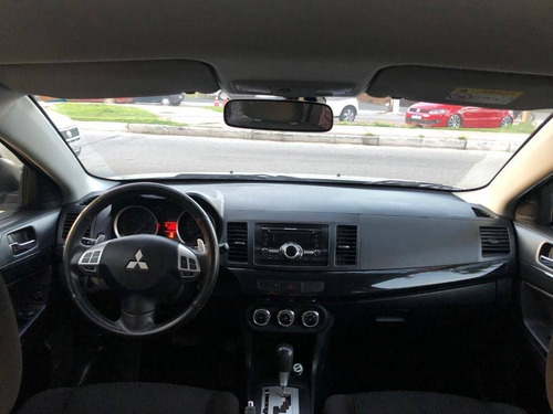 Imagem 13 de 14 de Mitsubishi Lancer 2.0 16v Gasolina 4p Automático