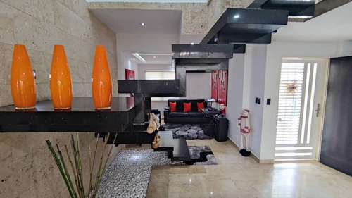 Imagen 4 de 14 de Espectacular Townhouse En Urb Rincón Neg.04244083310 Rg