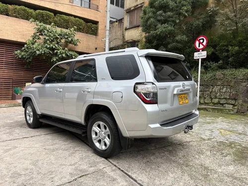 Toyota 4Runner 4.0 Sr5 Fl Automática
