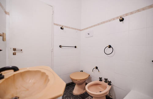 Imagen 21 de 22 de Venta Departamento 3 Ambientes 2 Dormitorios Todo Luz Natural - Monte Castro