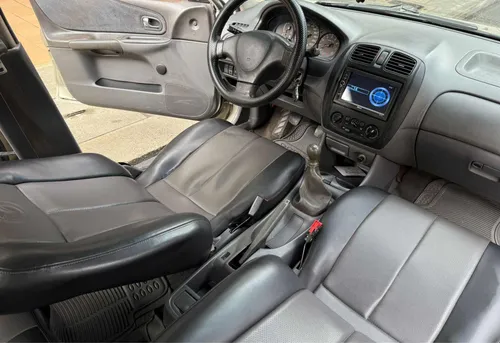 Mazda Allegro 2000 Mecanico